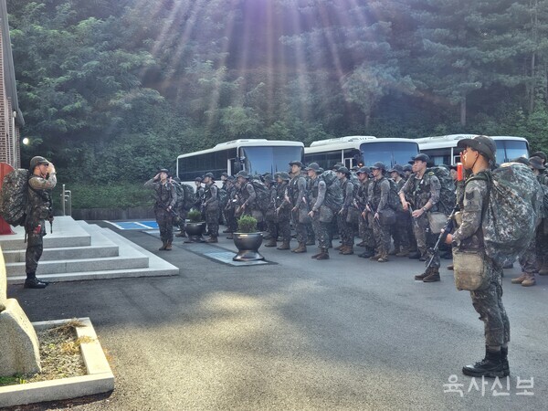 [포토에세이] 1학년 하훈 - 30km 행군
