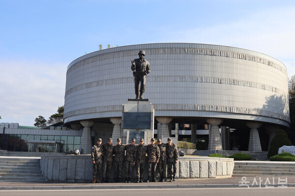 [포토에세이] 1학년 합동교육 - 육군 부대견학